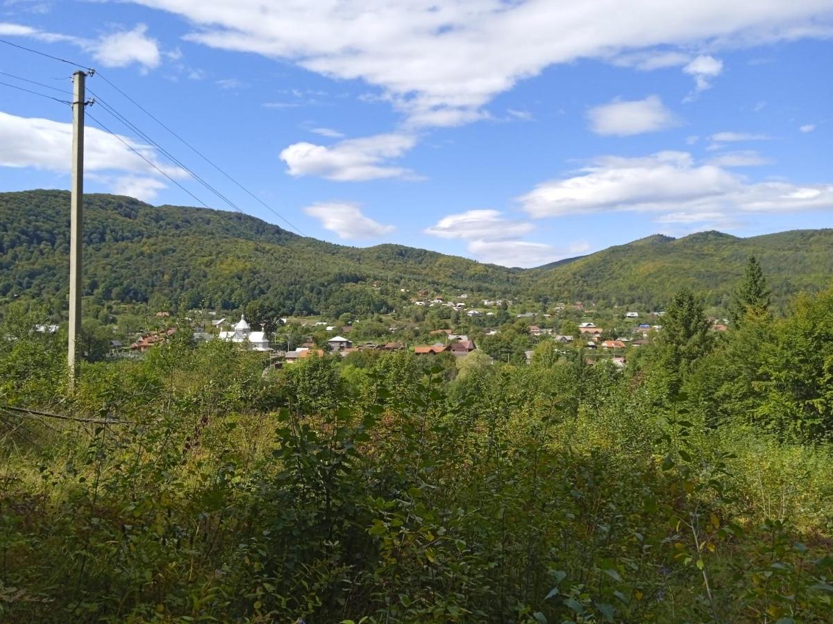 Садиба Федорчуків За Рікою Scheschory Exterior foto