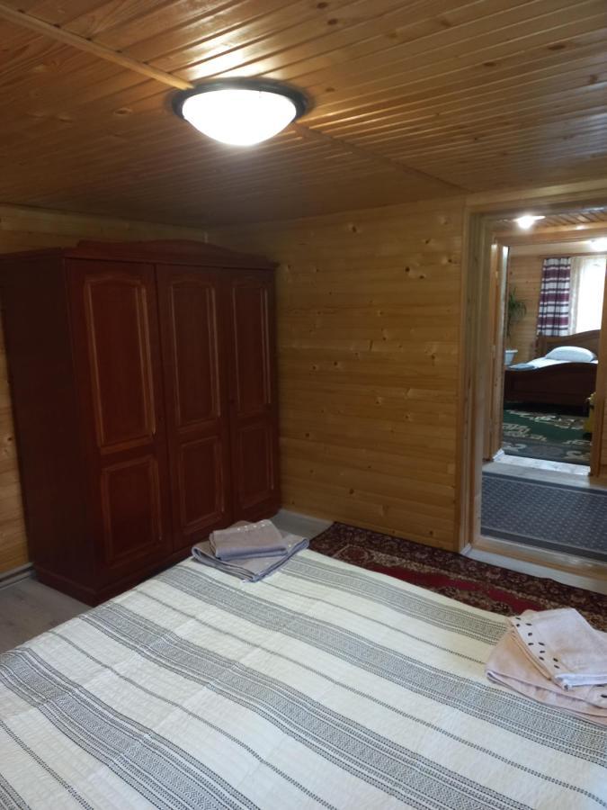 Садиба Федорчуків За Рікою Scheschory Exterior foto