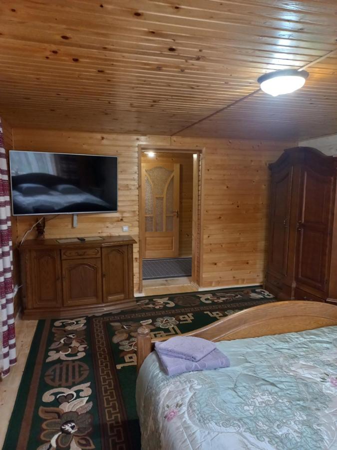 Садиба Федорчуків За Рікою Scheschory Exterior foto
